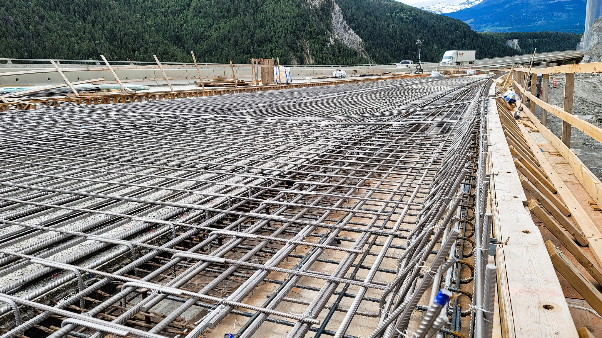 An image of the Kicking Horse Canyon Project.